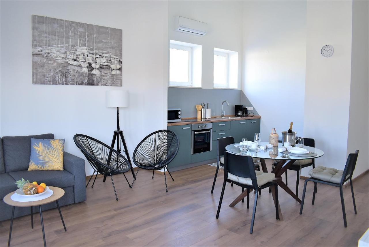 Apartment Aci Marina Rab Banjol Eksteriør billede