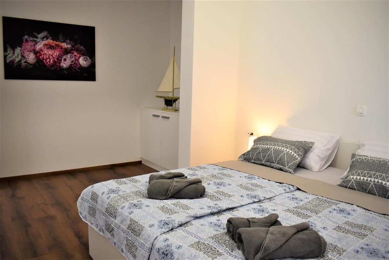 Apartment Aci Marina Rab Banjol Eksteriør billede